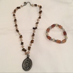 Nordstrom Beautiful Vintage Necklace & Bracelet